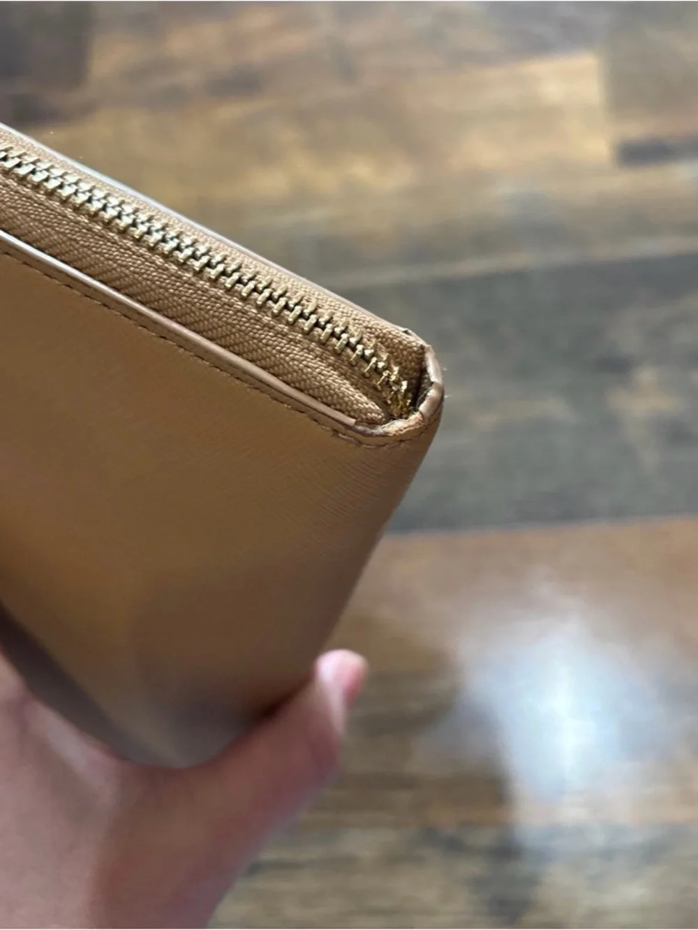 Tory Burch‎ Zip Around Wallet - Tan